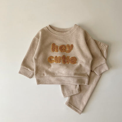 Newborn Alphabet Embroidery 2-Piece Set (Spring & Autumn)